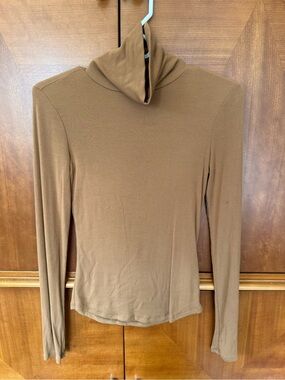 Sunday Best Turtleneck